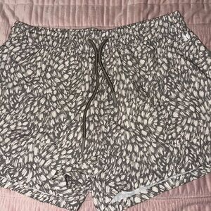 Hurley Black and White Patterned Women's Athletic Shorts